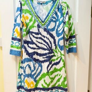 Barbara GERWIT V neck green blue yellow and white patterned dress. 3/4 sleeves